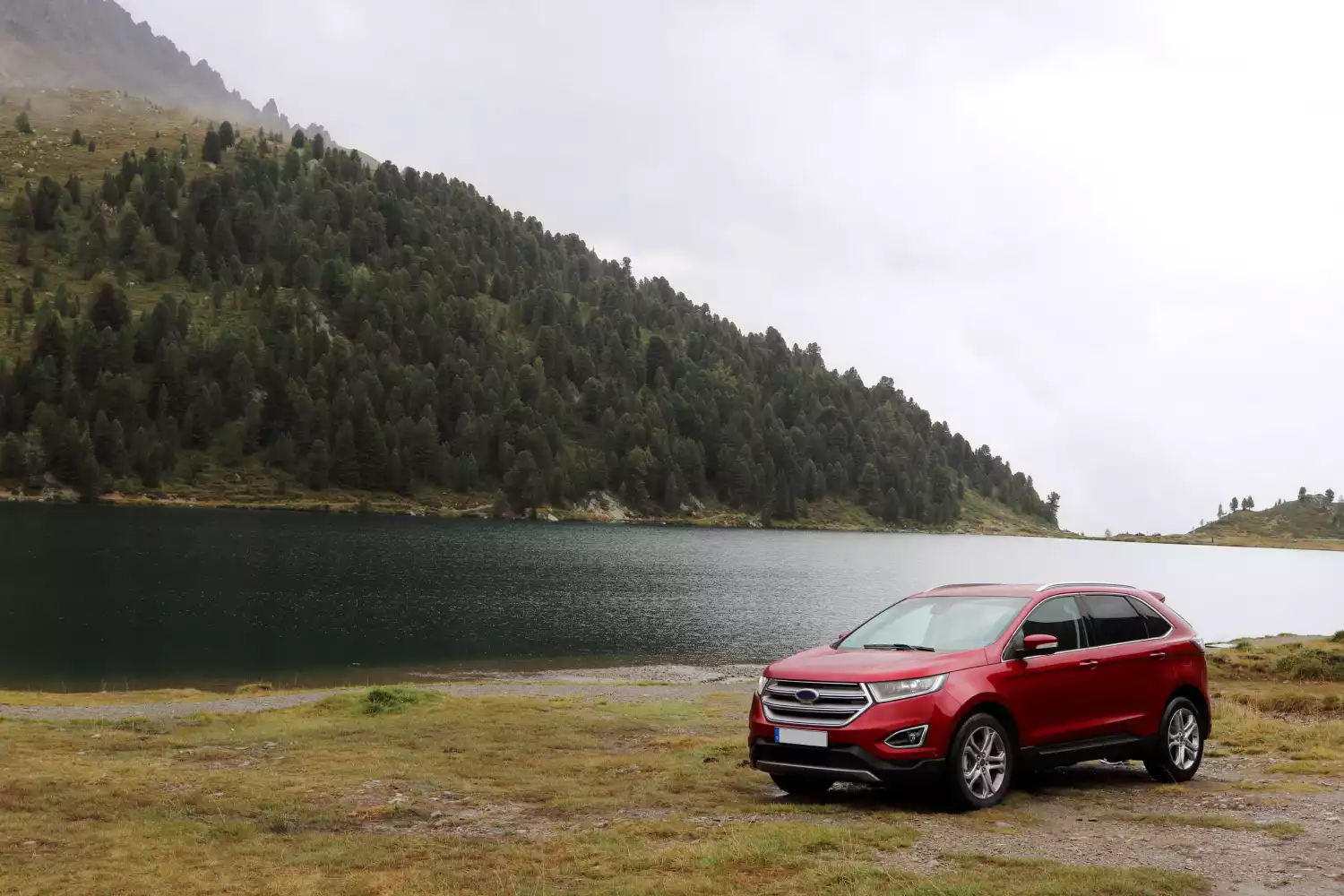 Ford Edge car trash can